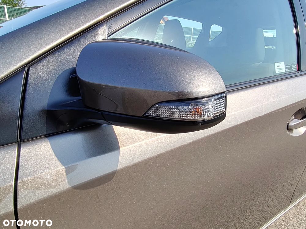 Toyota Auris 1.6 Classic Plus - 6