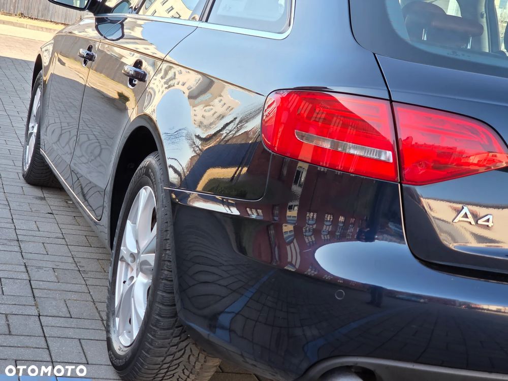 Audi A4 Avant 2.0 TFSI Ambiente - 15