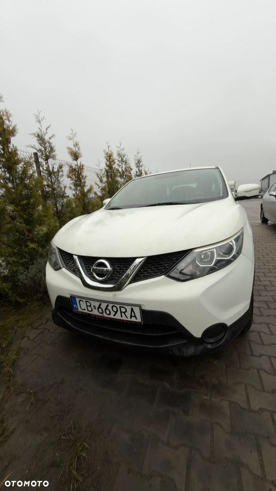 Nissan Qashqai - 2