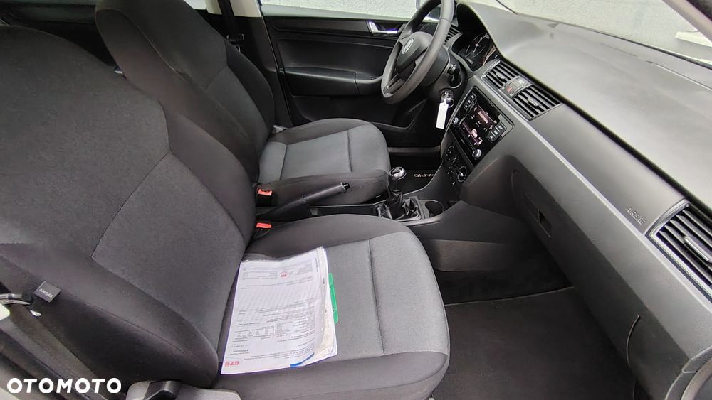 Skoda RAPID 1.0 TSI Ambition - 21
