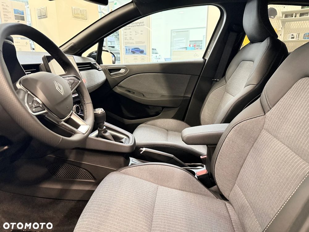 Renault Clio 1.0 TCe Techno - 8