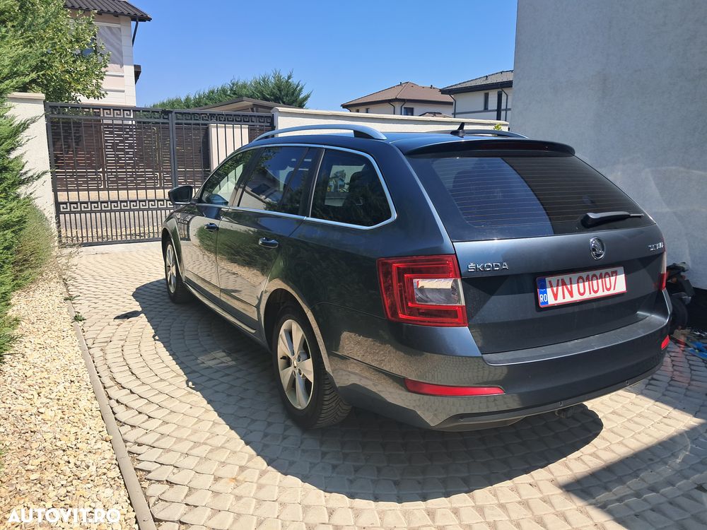 Skoda Octavia 2.0 TDI Style - 9