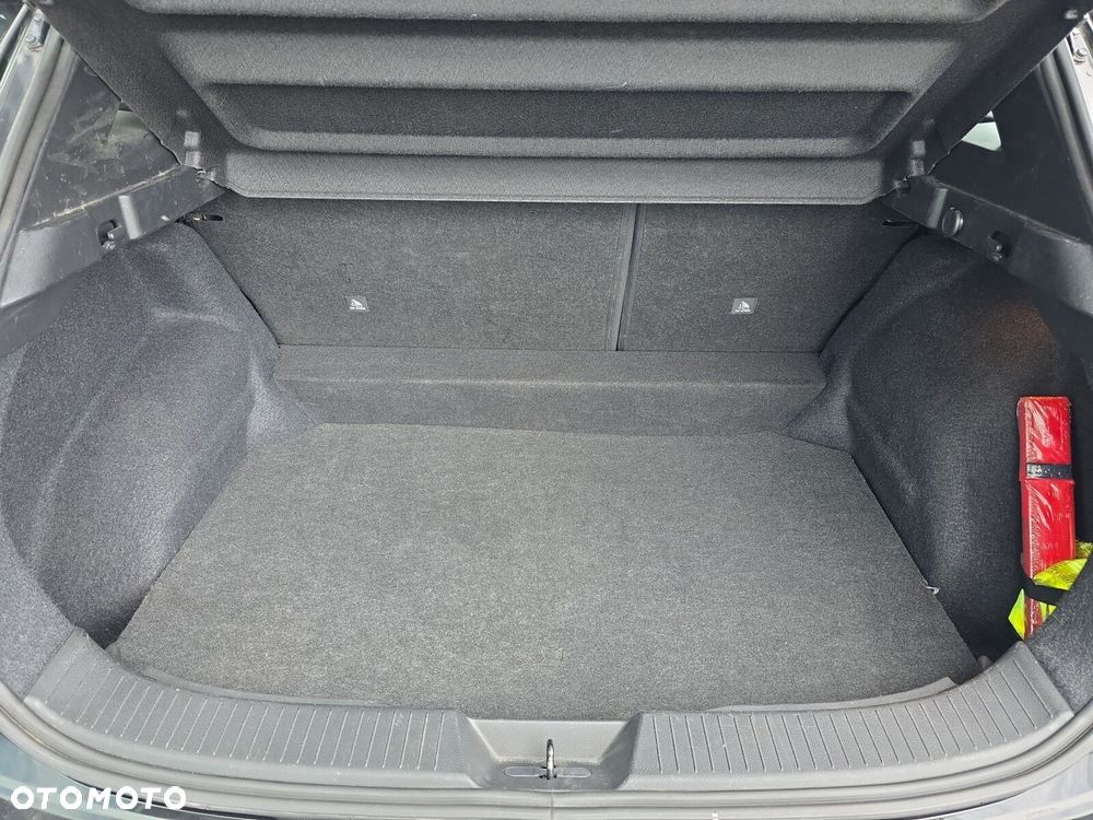 Nissan Qashqai 1.3 DIG-T MHEV Acenta Xtronic - 29