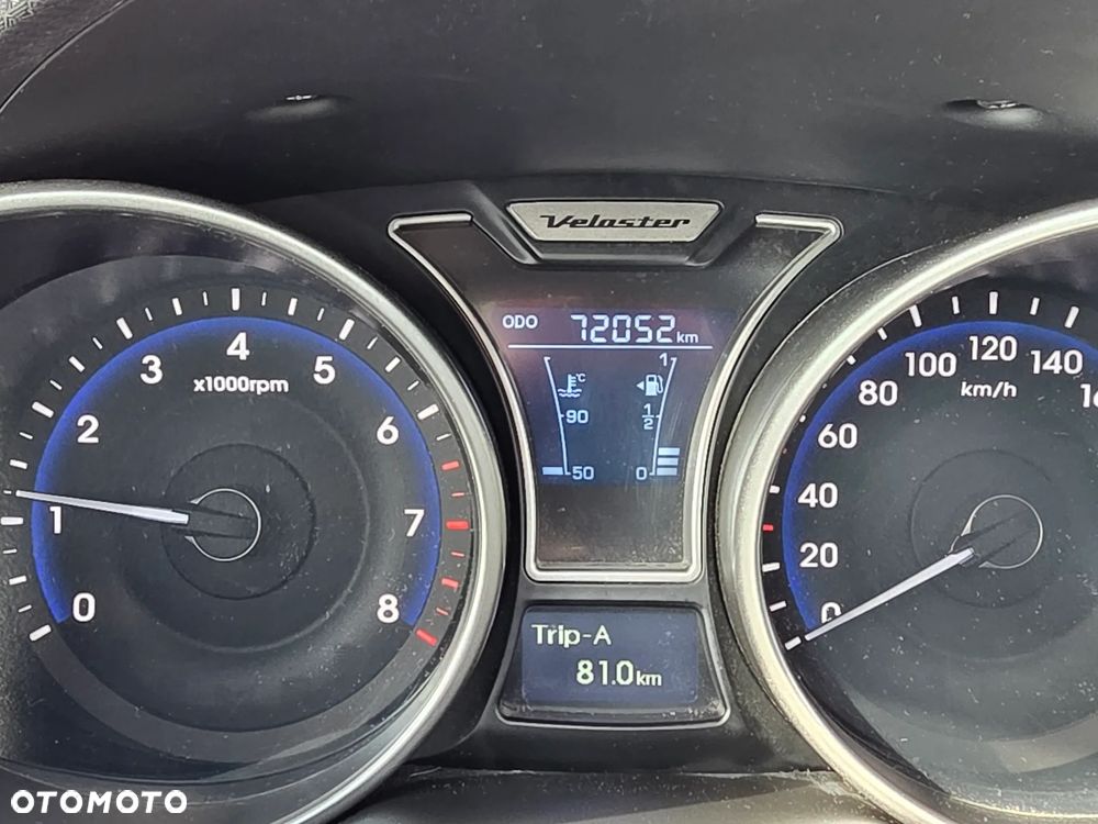 Hyundai Veloster 1.6 Premium - 10