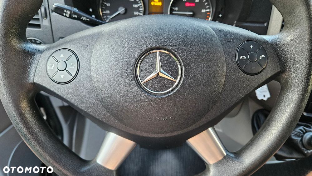Mercedes-Benz Sprinter 219CDI 3,0 V6 202T.Km. Webasto Nawigacja Kamera Tempomat Fotel Bujany - 23