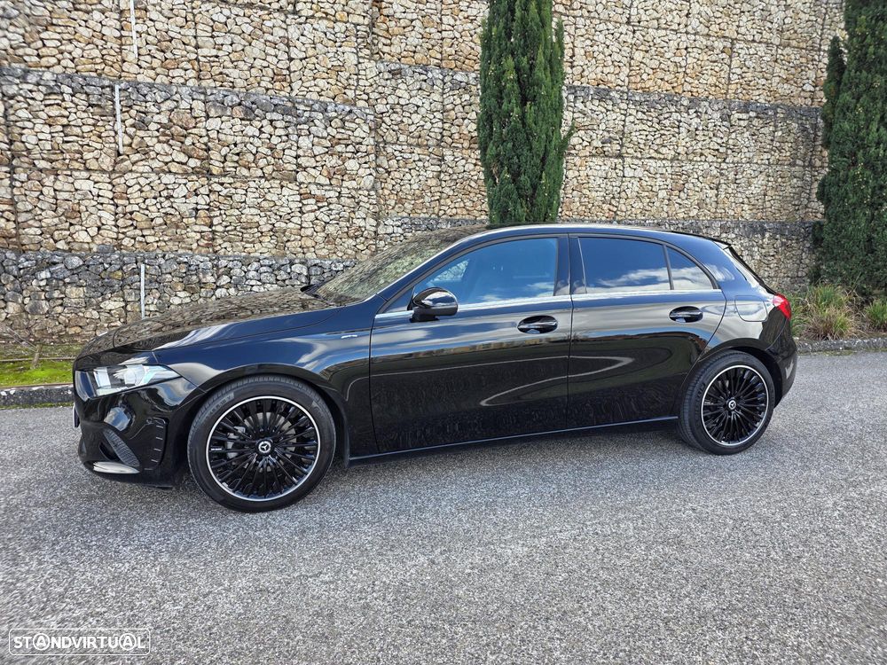 Mercedes-Benz A 180 7G-DCT Lim. Special Edition - 3