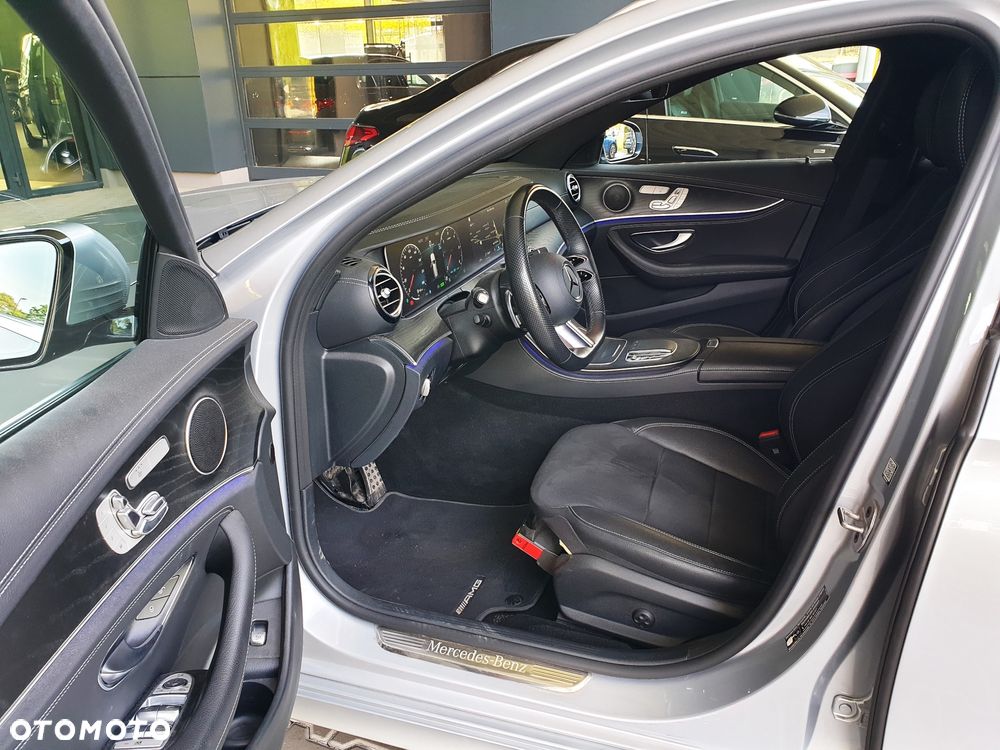 Mercedes-Benz Klasa E 220 d 4-Matic Business Edition - 20