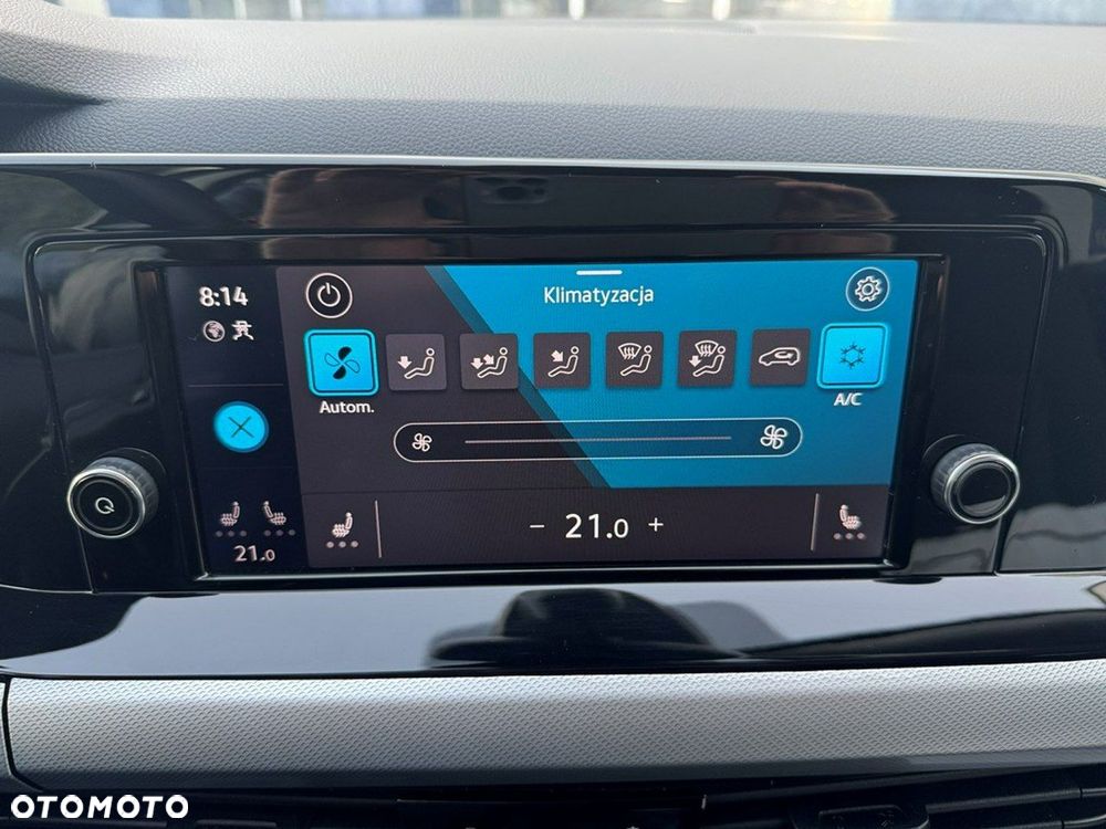 Volkswagen Golf - 20