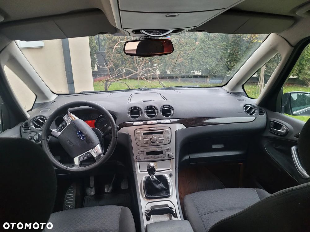 Ford Galaxy 2.0 TDCi Ghia - 7