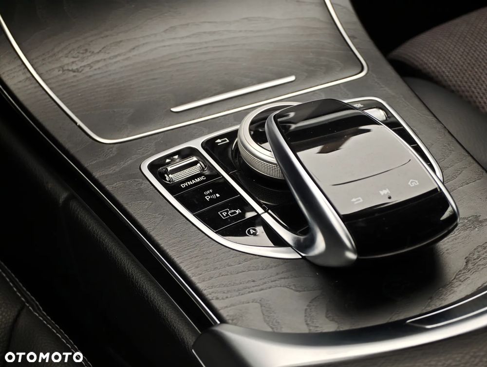 Mercedes-Benz Klasa C 220 d 9G-TRONIC Avantgarde - 13