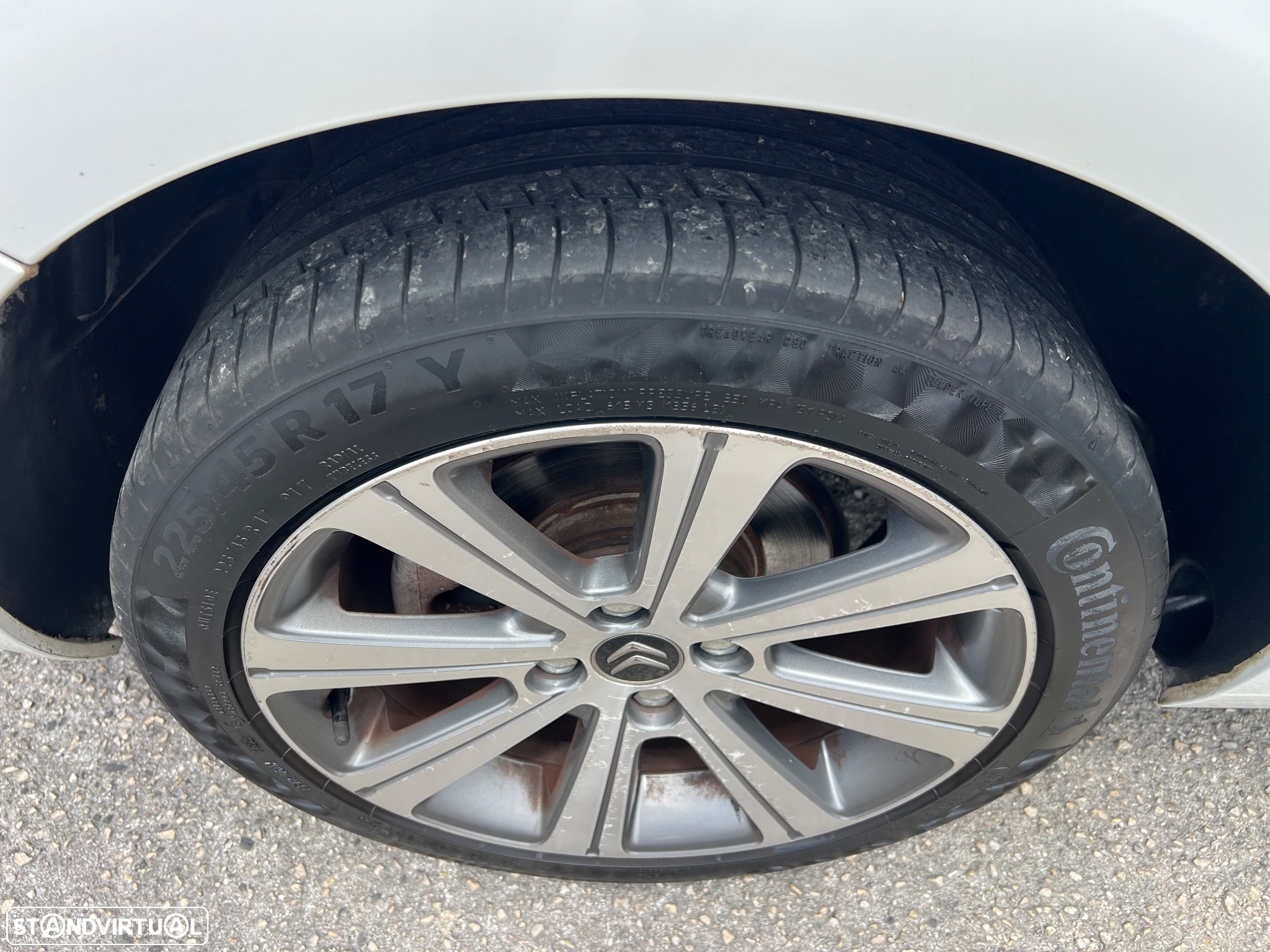 Citroën C4 1.6 BlueHDi Shine - 27