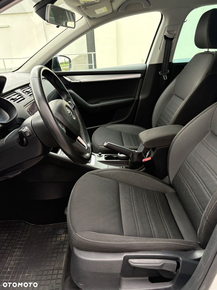 Skoda Octavia 1.4 TSI Ambition - 19