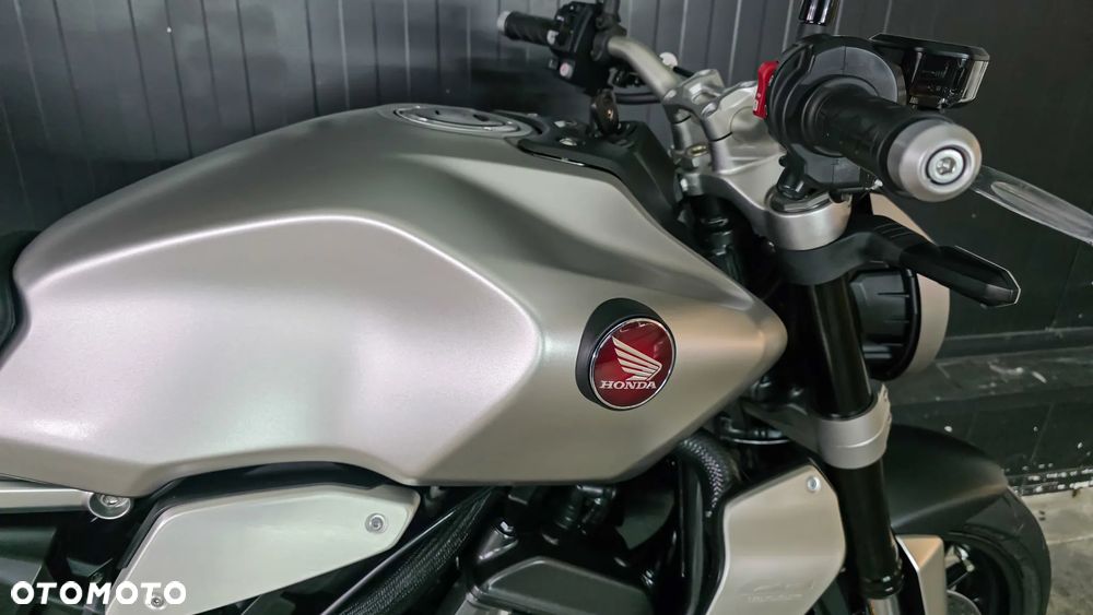 Honda CB - 19
