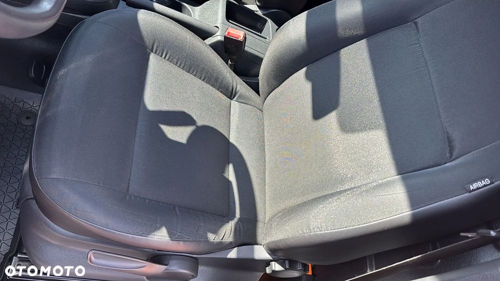 Volkswagen Caddy - 25