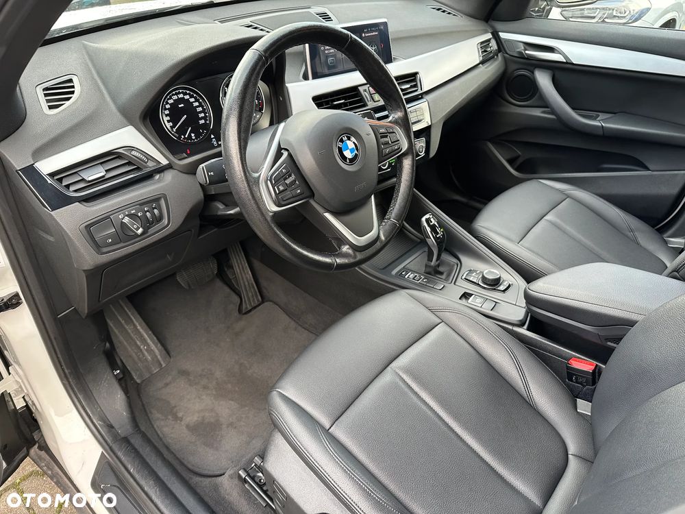BMW X1 sDrive18i Advantage - 10