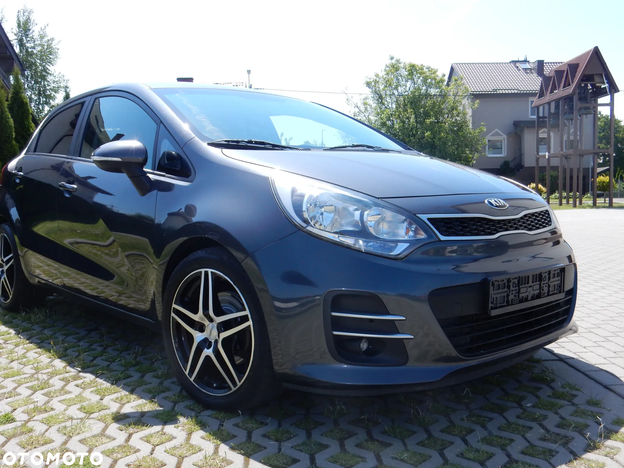 Kia Rio - 2