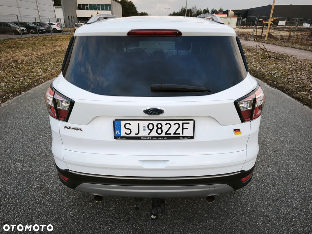 Ford Kuga 1.5 EcoBoost 2x4 Titanium - 11
