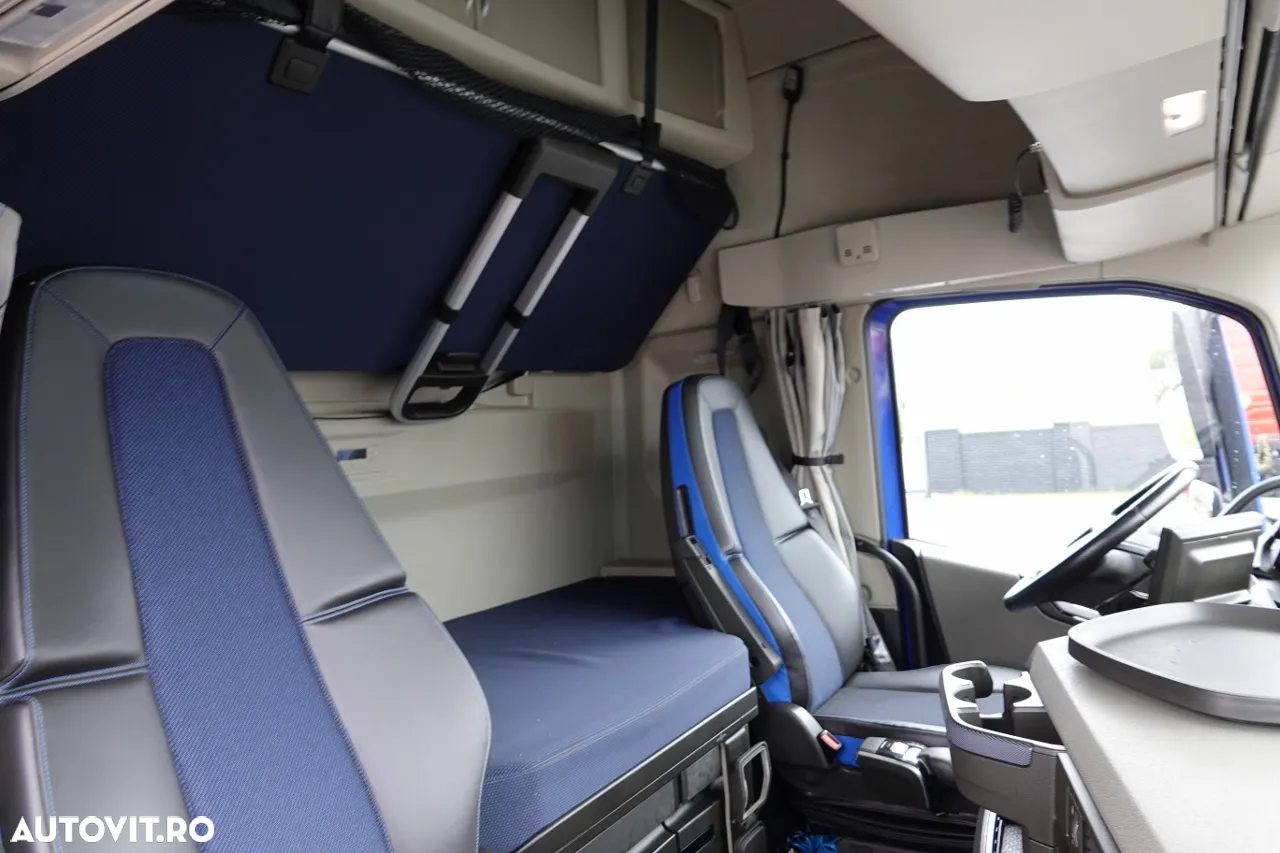 Volvo FH 500 /  6X2 / BOOGIE / I-SAVE / I- SHIFT / DUPĂ CONTRACTUL DE SERVICE - 35