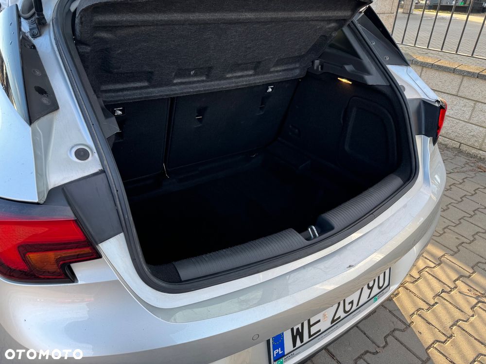 Opel Astra 1.2 T Edition S&S - 10