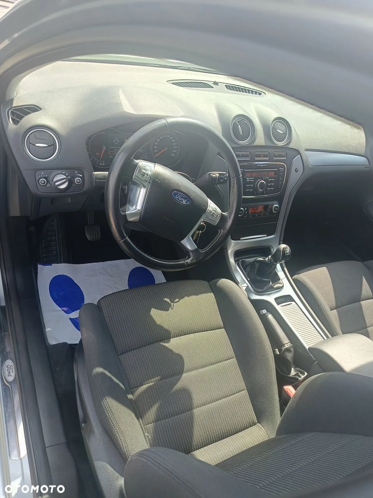 Ford Mondeo 2.0 FF Gold X - 10