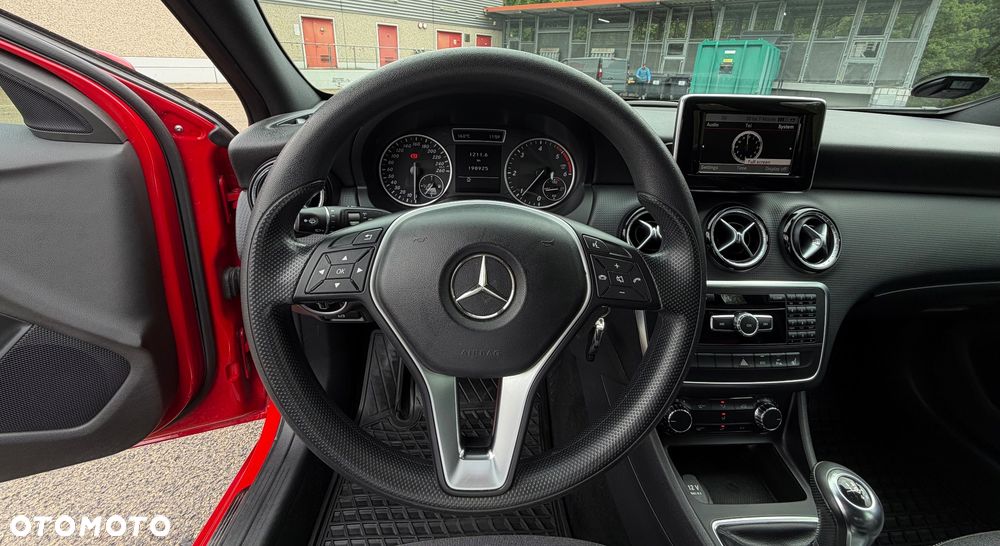 Mercedes-Benz Klasa A 180 d BlueEFFICIENCY Edition - 7