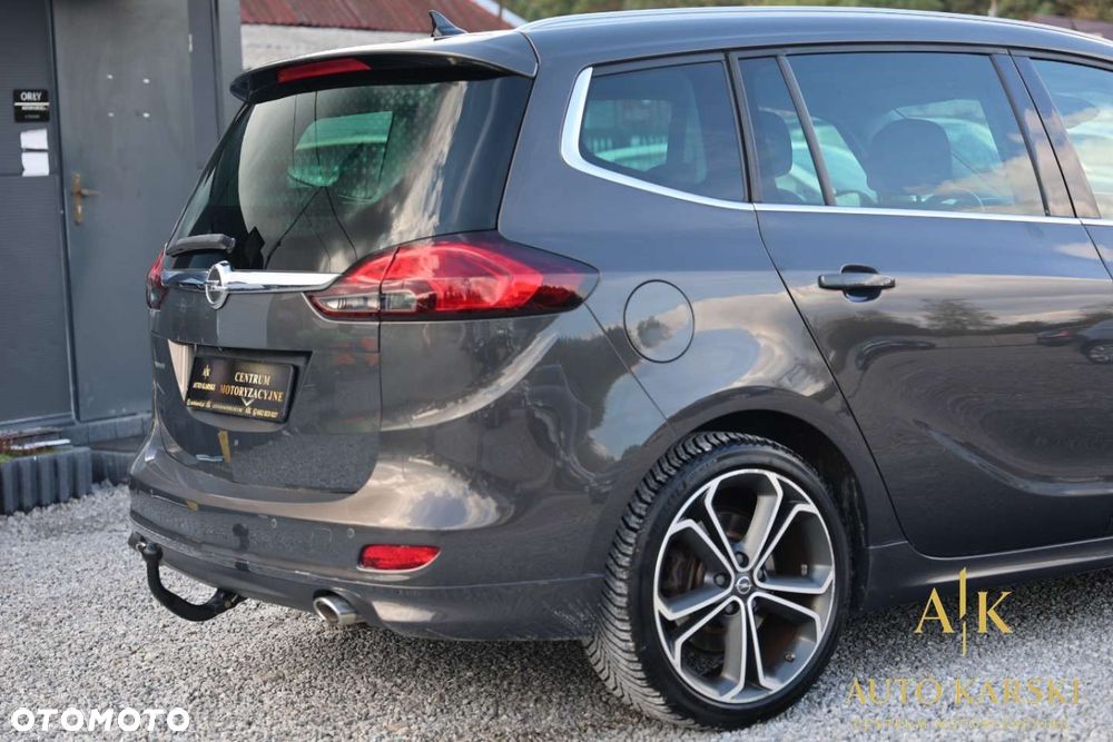Opel Zafira - 10