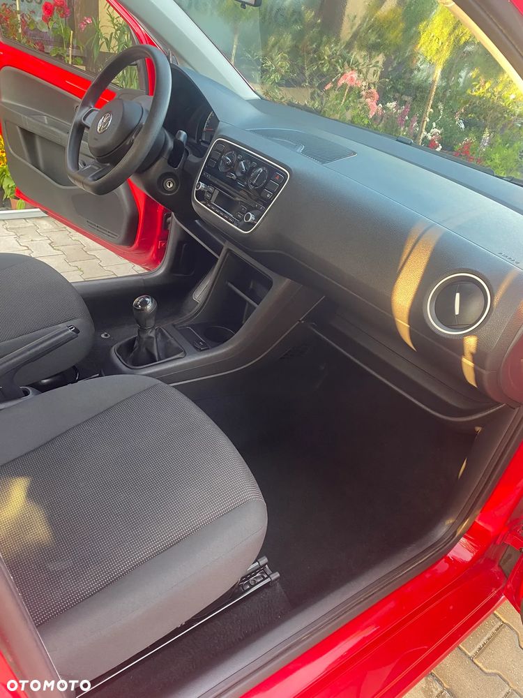 Volkswagen up! 1.0 Take - 10