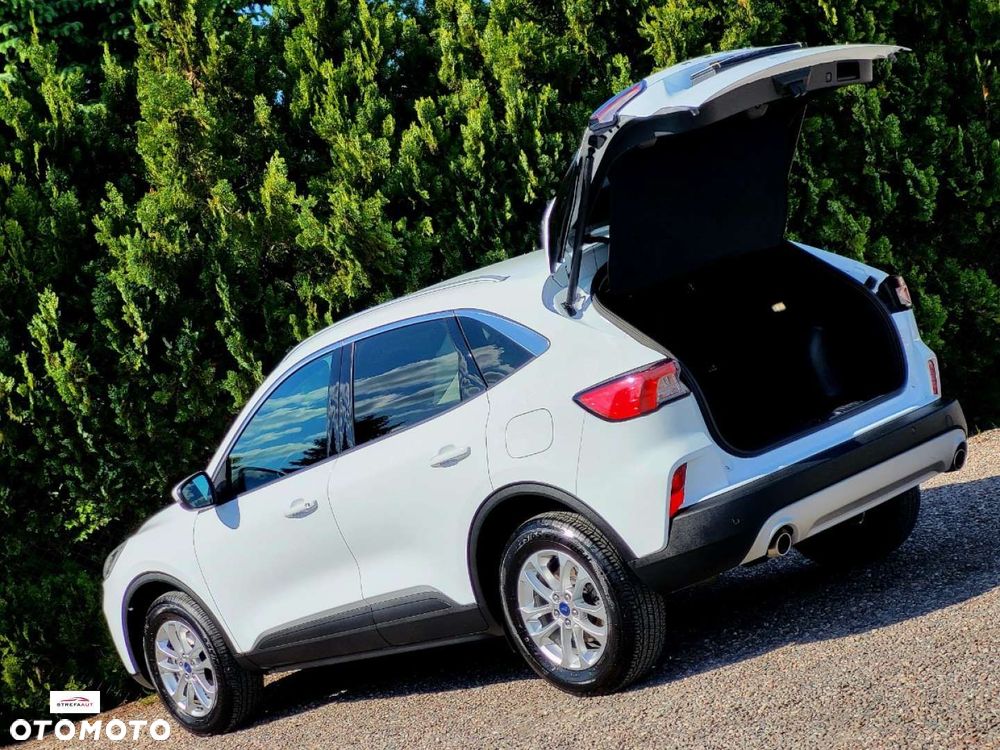 Ford Kuga - 27