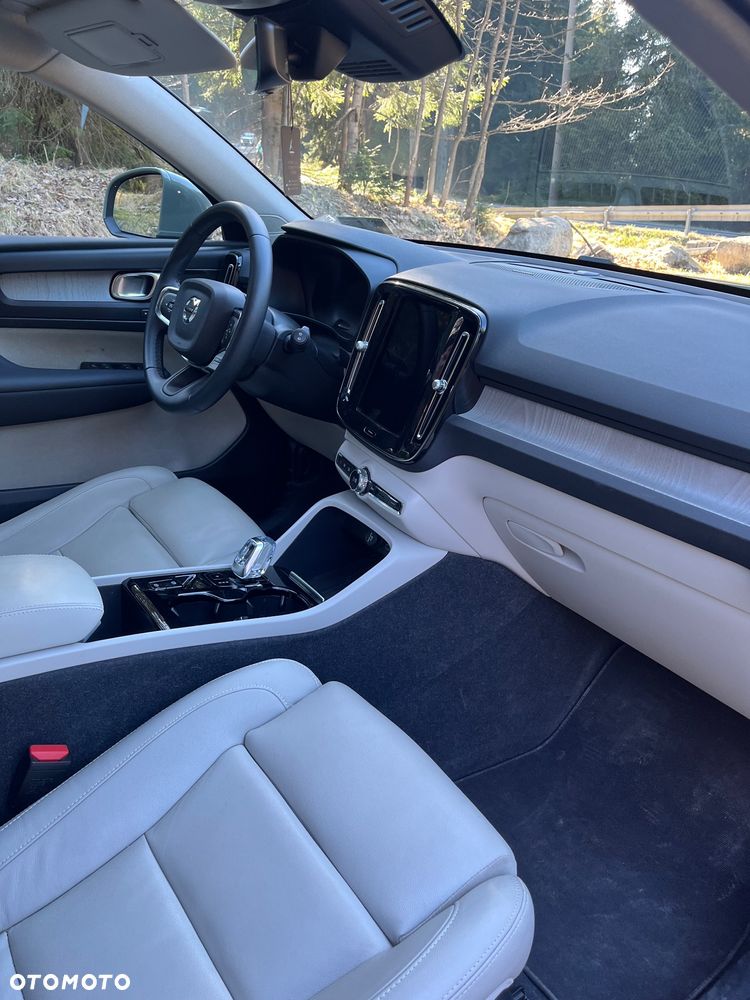 Volvo XC 40 B5 B AWD Ultimate Bright - 15