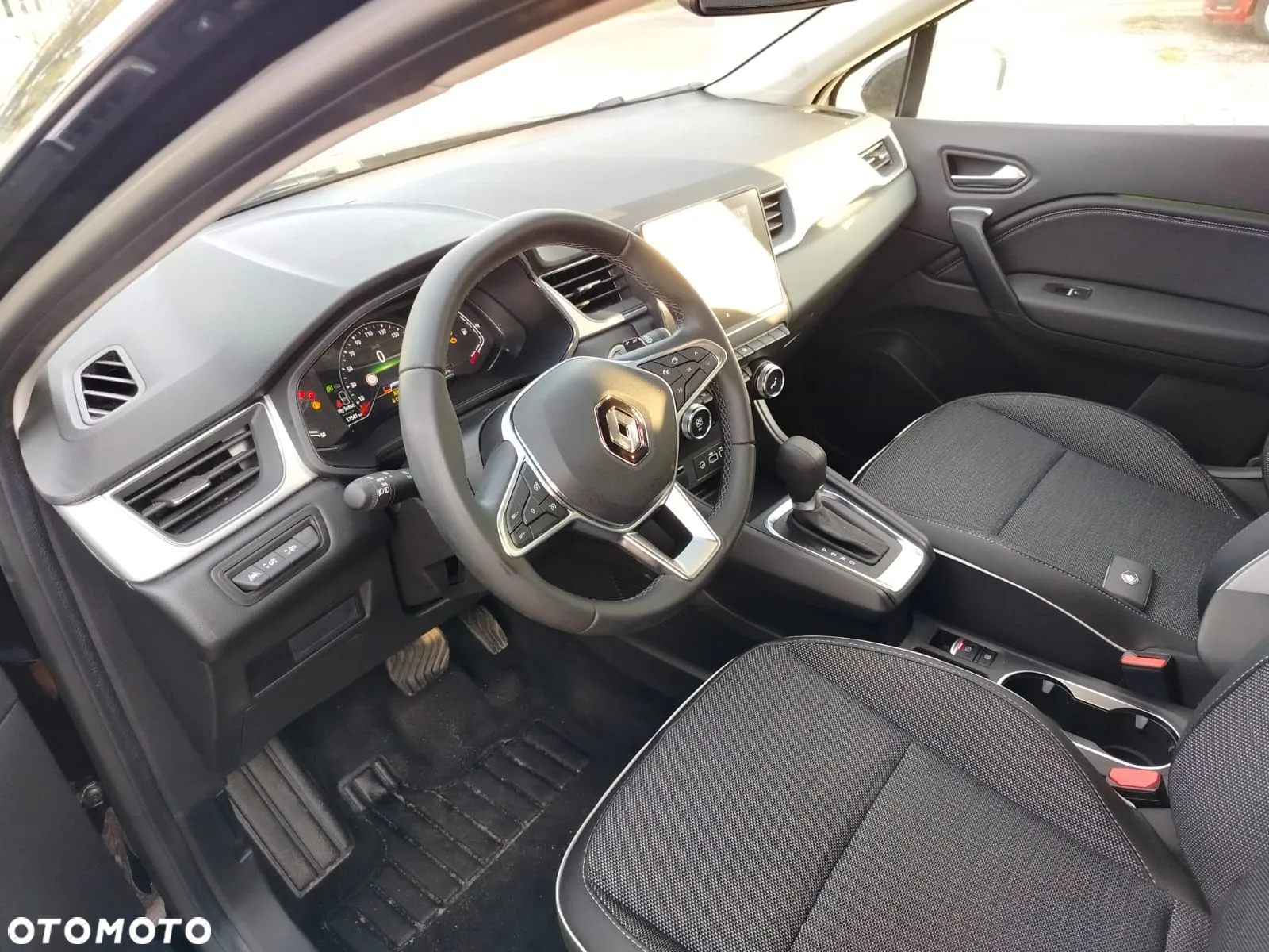 Renault Captur - 11