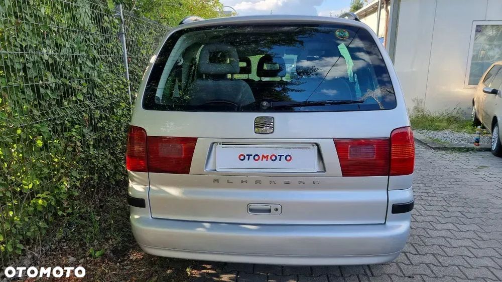 Seat Alhambra 1.9 TDI Stylance Tiptr - 25