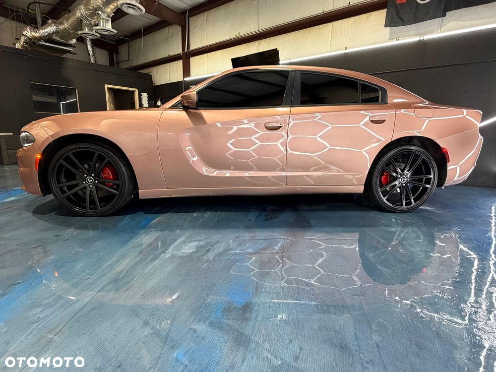 Dodge Charger - 5
