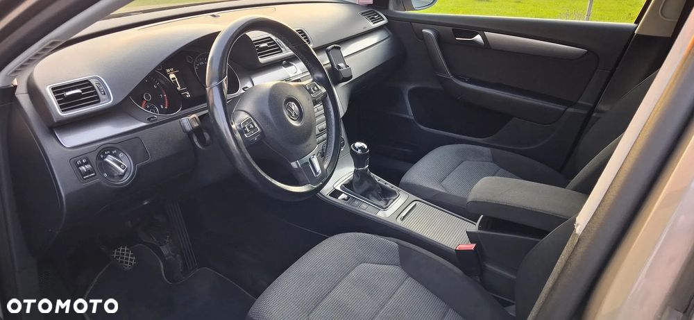 Volkswagen Passat 1.4 TSI BlueMotion Technology Comfortline - 7