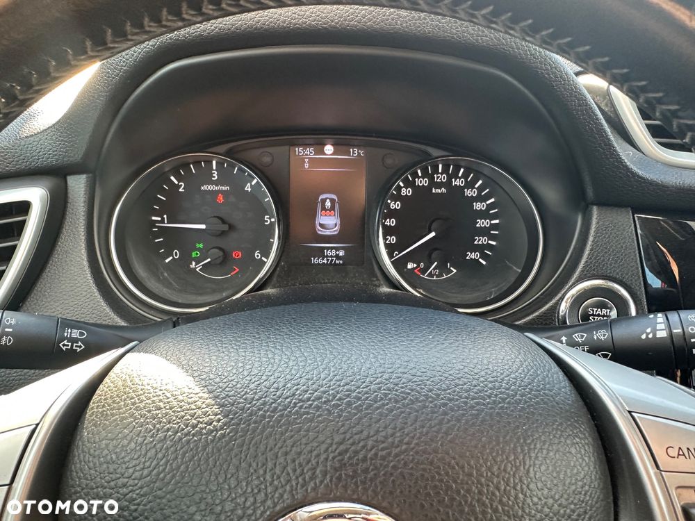 Nissan Qashqai 1.6 DCi Tekna EU6 - 16