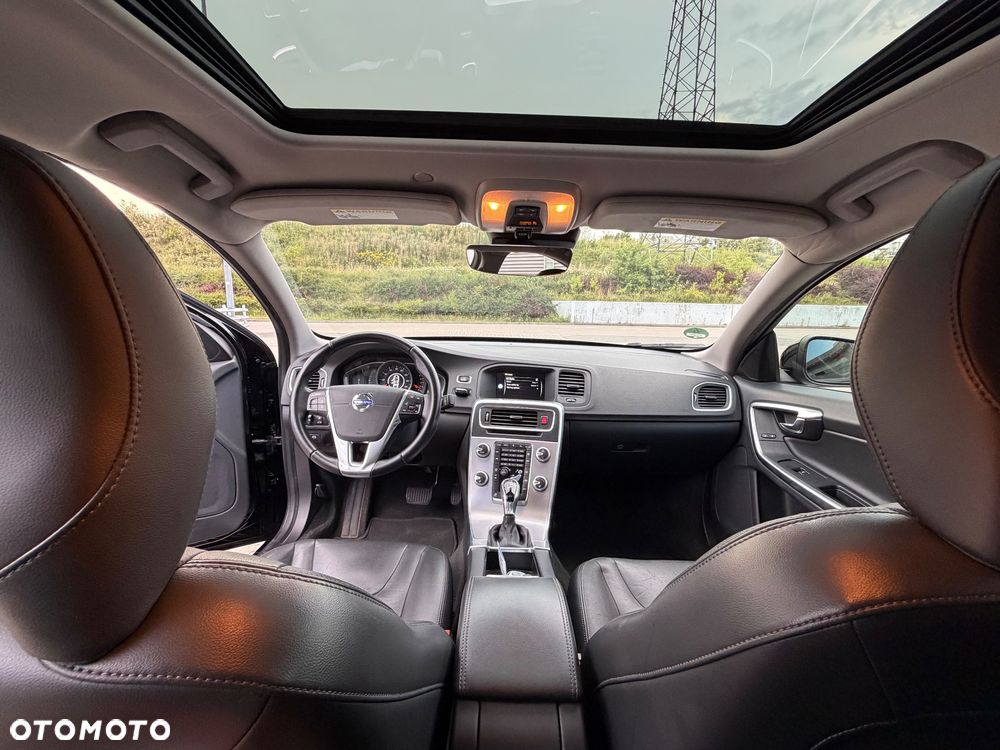Volvo S60 T5 Drive-E R-Design Kinetic - 25