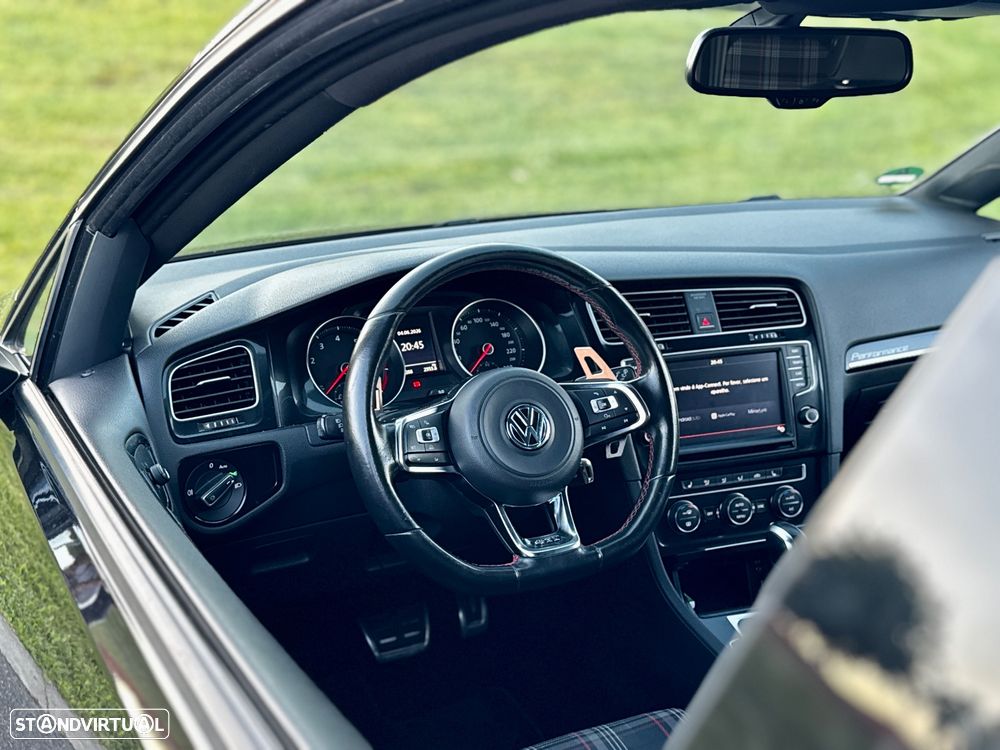 VW Golf GTI Performance BlueMotion DSG - 19