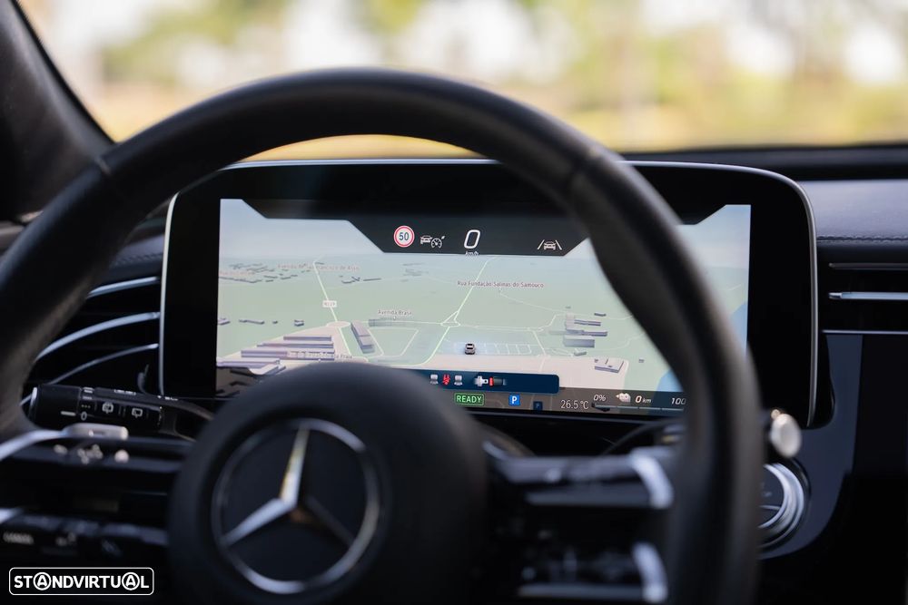 Mercedes-Benz E 300 e Station - 24
