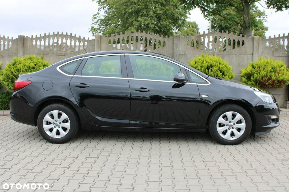 Opel Astra 1.6 Active - 10