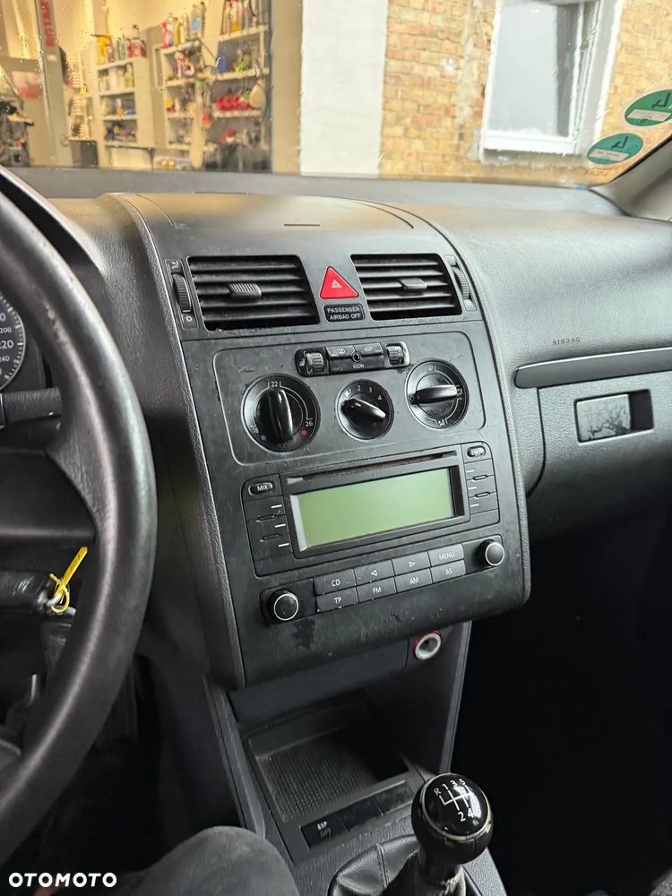 Volkswagen Touran 1.9 TDI - 4