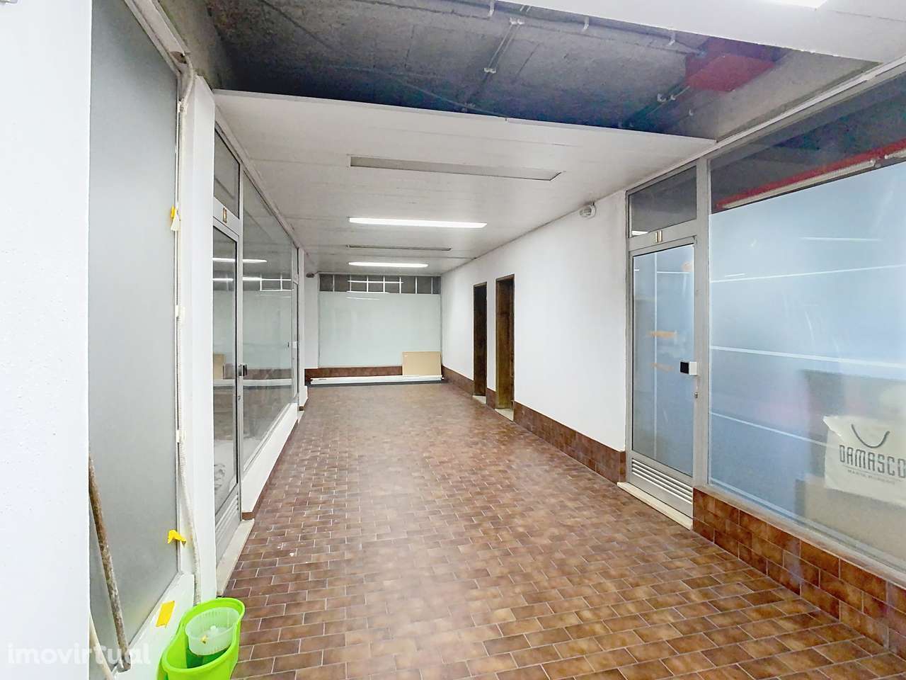 Loja no centro da cidade de Fafe - Grande imagem: 4/8