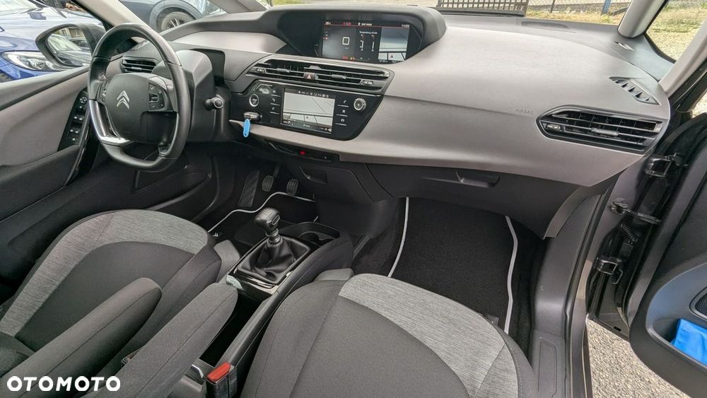 Citroën C4 SpaceTourer - 22