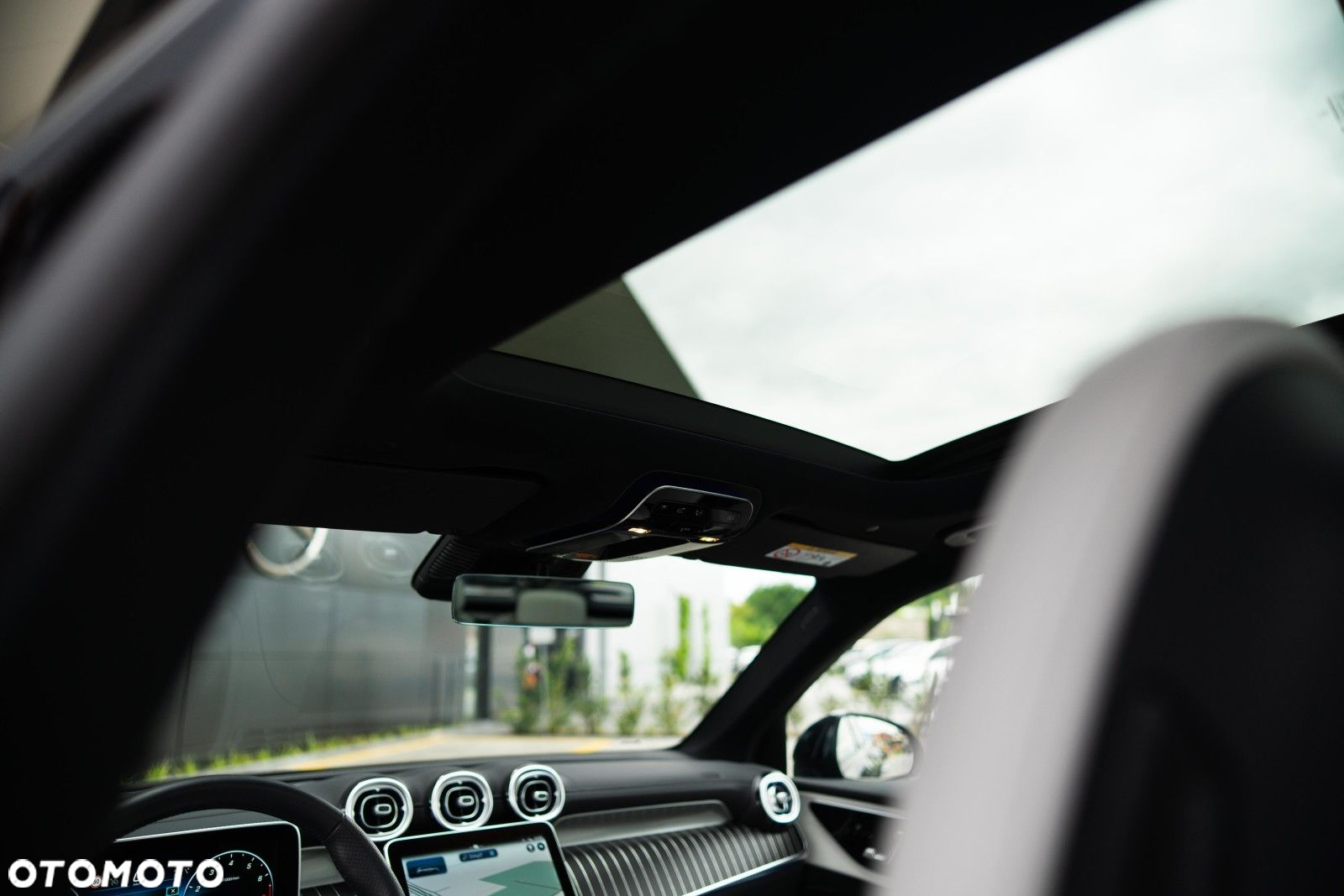 Mercedes-Benz GLC - 22