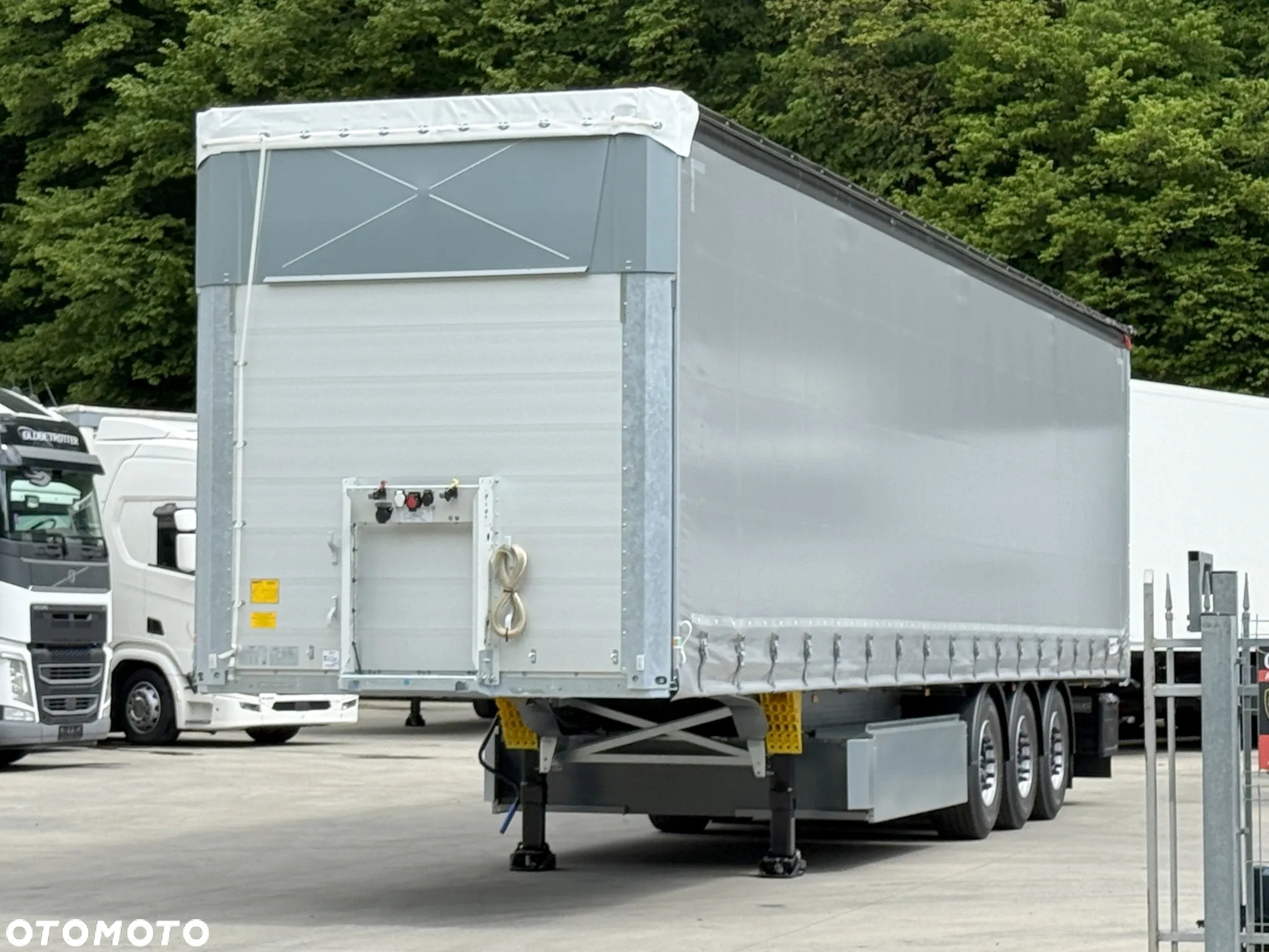 Schmitz Cargobull STANDARD + PDN DACH + 24 PAL - 13