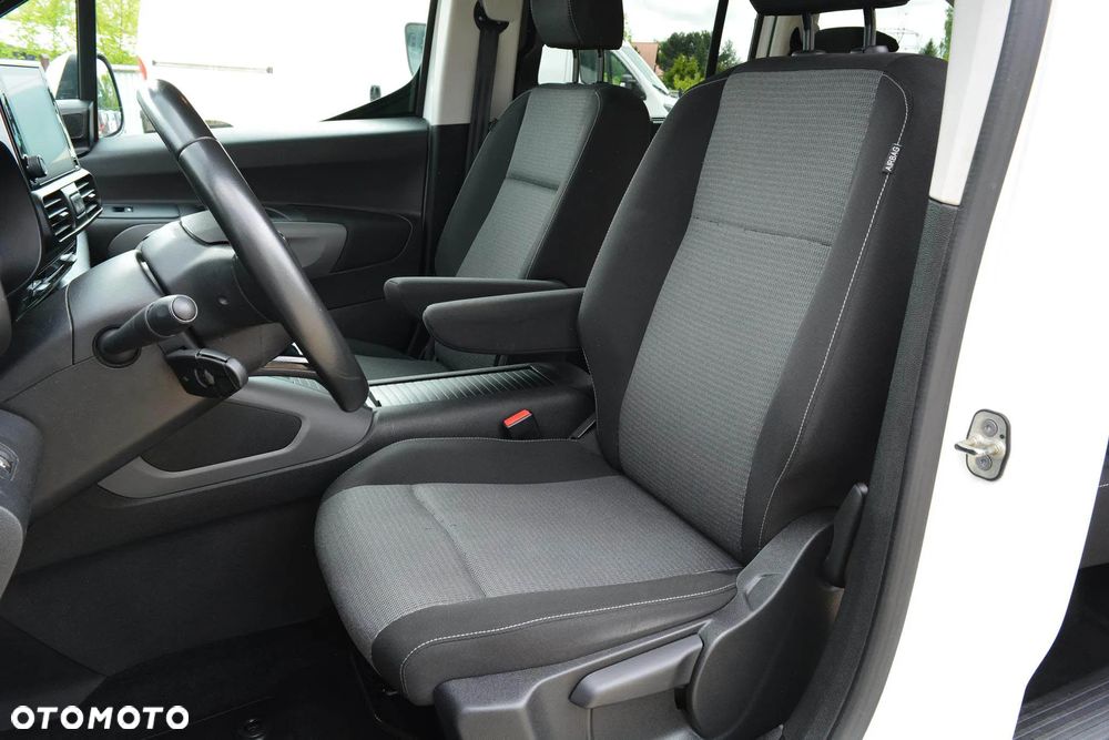 Toyota Proace City Verso Long 1.5 D-4D Family - 26