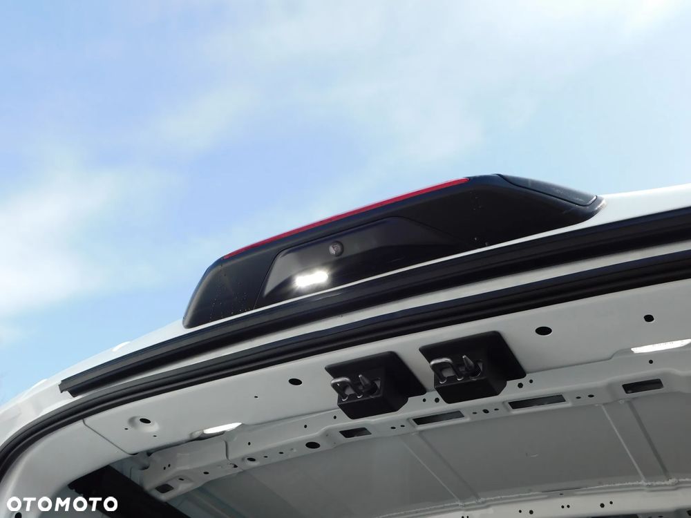 Ford Transit - 6