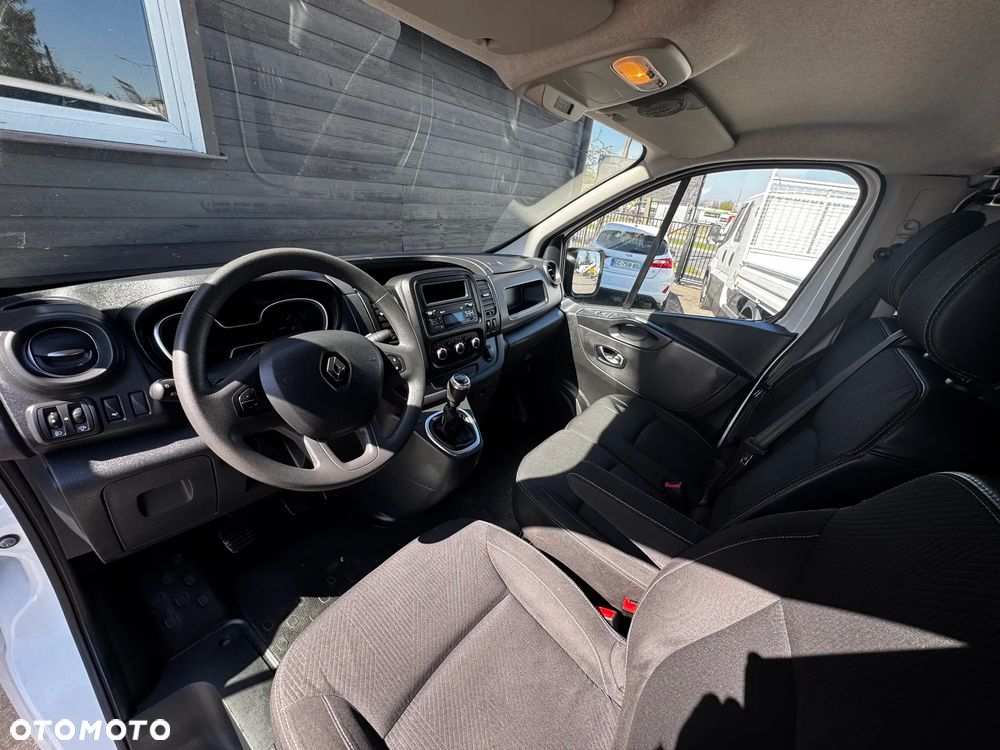 Renault TRAFIC - 22