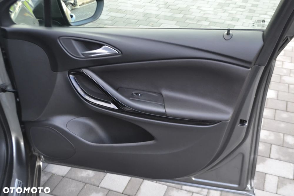 Opel Astra 1.4 Turbo Start/Stop Innovation - 25