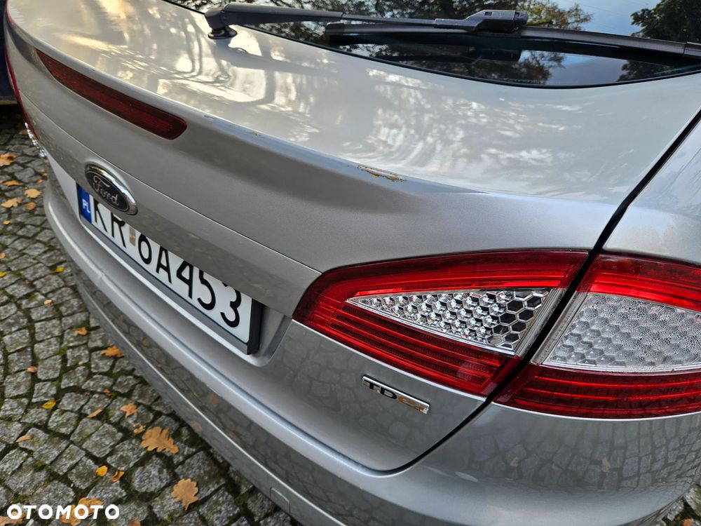 Ford Mondeo 2.0 TDCi Titanium - 10