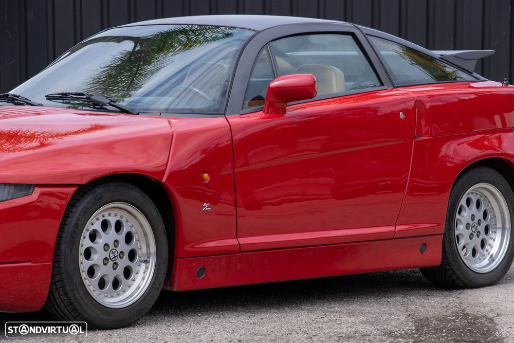 Alfa Romeo SZ Coupé Standard - 17