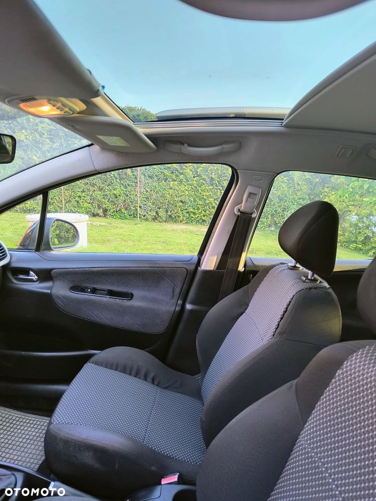 Peugeot 207 1.6 - 4